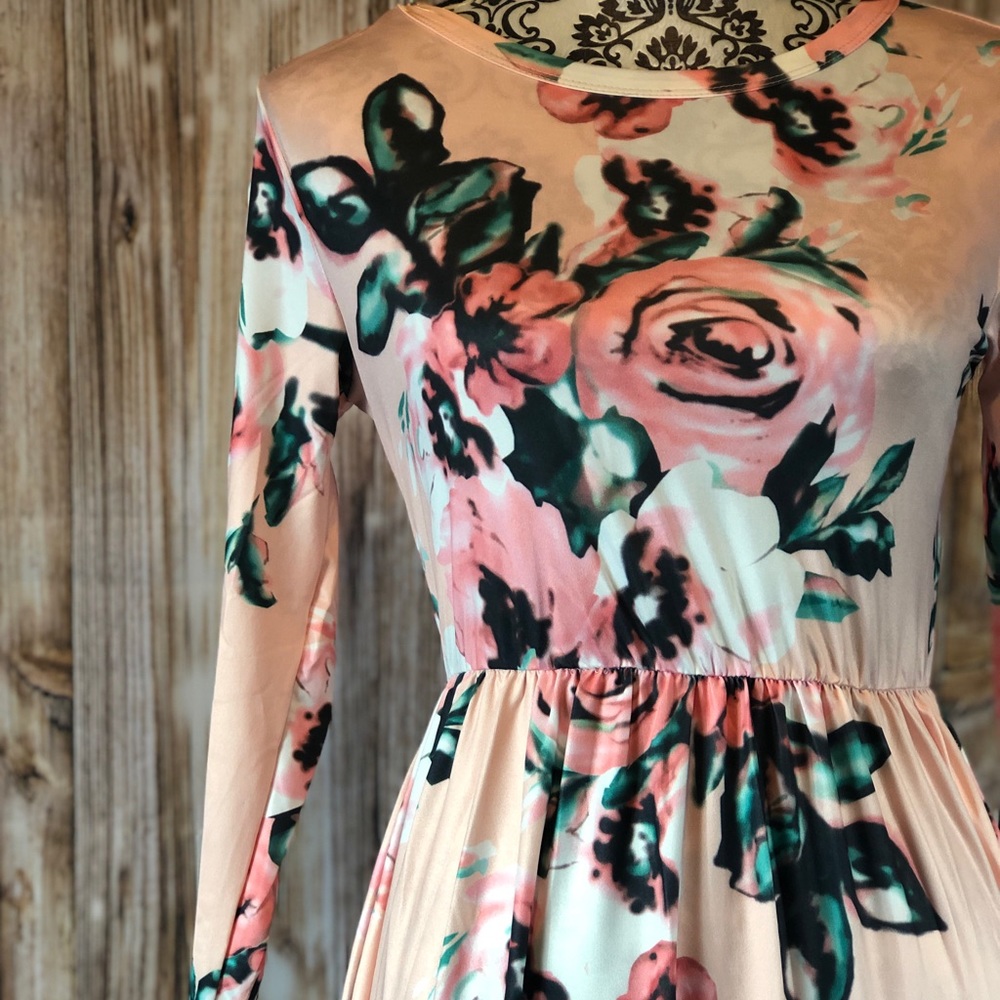 Floral Printed Pink Maxi Dress various sizes! - Picture 4 of 8